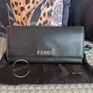 ⚡ FLASH SALE - FENDI Leather Wallet